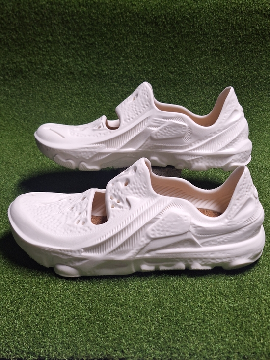 Nike Other - Nike ISPA Universal Men's Size 11 Natural White Sail Ivory Sneakers DM0886-100